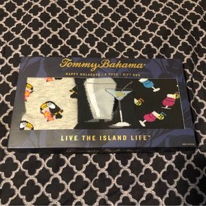 Tommy Bahama Happy Huladays Gift Box 3 Pk Of Men's Socks
